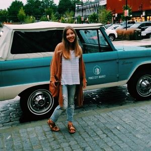 Meet your Posher, Bickley